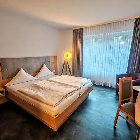 Ostfriesen Hof فندق 4*