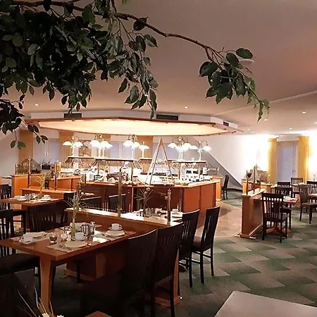 Ostfriesen Hof 호텔 4*