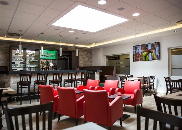 Отель Ostfriesen Hof Леер