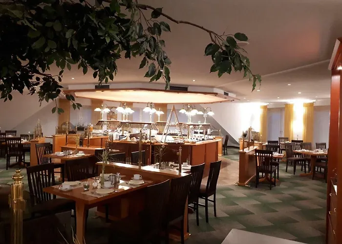 Ostfriesen Hof 4* Леер