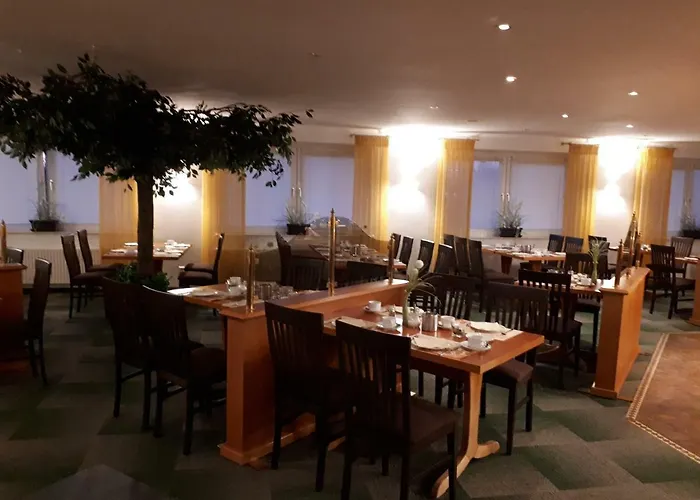 Ostfriesen Hof 4* Леер